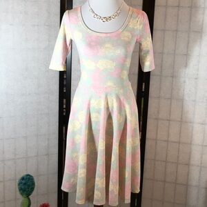Lularoe Nicole pastel dress